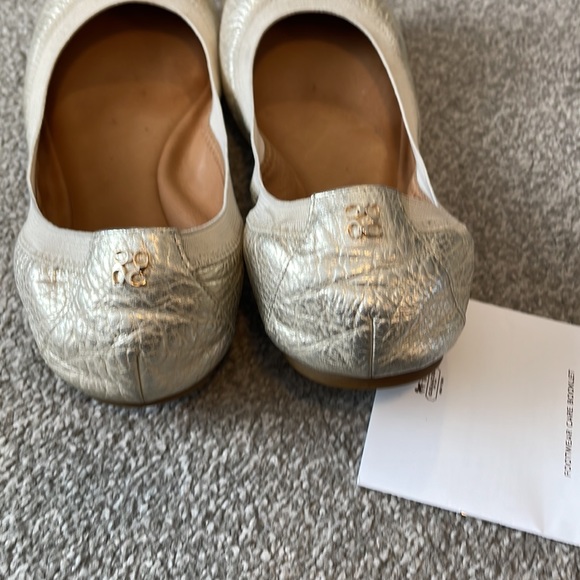 Coach Dalia Gold tone leather Flats size 6 - Picture 7 of 10
